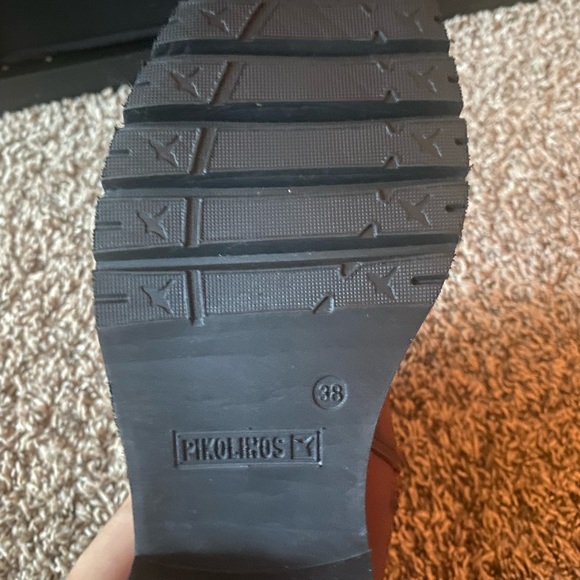 Pikolinos Red Leather Boots (New) - Picture 5 of 7